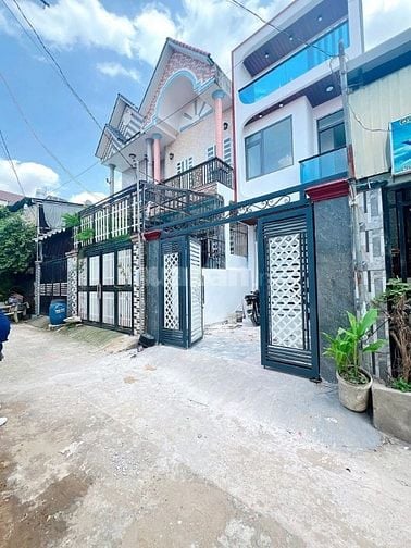 BÁN NHÀ CHÍNH CHỦ GẦN LÀNG ĐẠI HỌC QUỐC GIA TP HCM