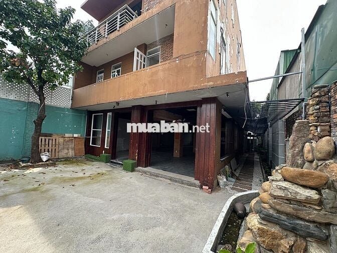 Cho Thuê Mặt Bằng Kinh Doanh Gần Trung tâm thương mại Gigamall