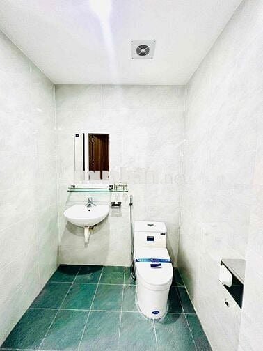 CHO THUÊ CĂN HỘ 1 PHÒNG NGỦ BAN CÔNG SIÊU RỘNG TẠI TRUNG TÂM CẦU GIẤY