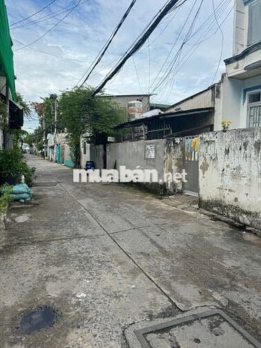 Bán nhà cấp 4 HXH, DT 130m2, 4PN, Đường Tô Ký, Quận 12, giá 5,5 tỷ