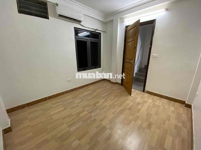 Chính chủ cho thuê nhà riêng 18m x 4 tầng đầy đủ tiện nghi