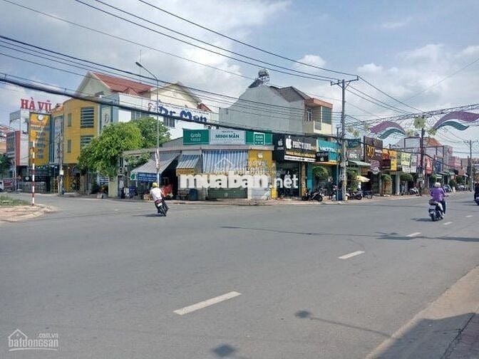 cần bán lô đất giá rẻ sát kcn vsip 3