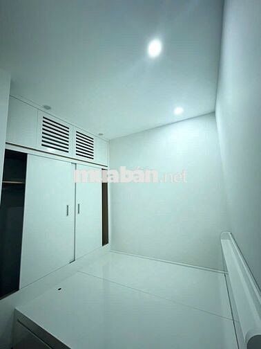 Bán nhà Lai Xá -Khu đất dịch vụ-75m2x6 Tầng- Đường 10m - An sinh đỉnh