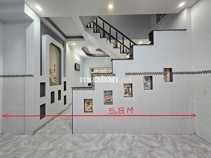 Bán gấp nhà phường Phú Hữu, Quận 9, TP.Thủ Đức. Kiên cố 3 tầng. 5mx16m