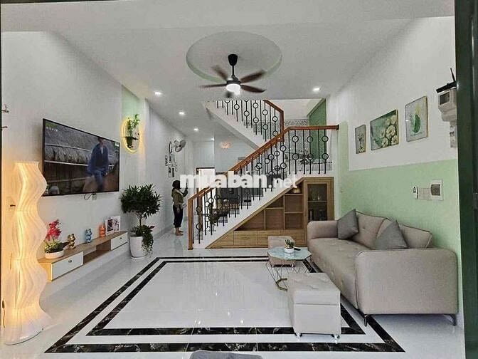Nhà trệt lầu mới full nội thất 1tỷ980