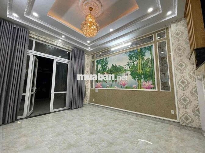 NHÀ GÓC 2 MẶT TIỀN TL31. TRỆT 2 LẦU 3PN 4WC. SÂN XE HƠI