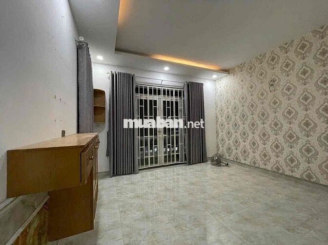 NHÀ GÓC 2 MẶT TIỀN TL31. TRỆT 2 LẦU 3PN 4WC. SÂN XE HƠI