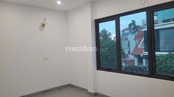 Chính chủ đang cần bán nhà 46m,5t tại phố Bà Triệu,HĐ có t/máy chỉ 10t