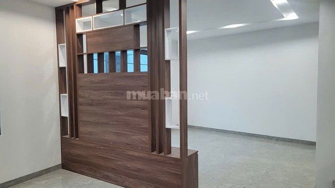 Chính chủ đang cần bán nhà 46m,5t tại phố Bà Triệu,HĐ có t/máy chỉ 10t