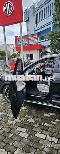 Ô tô MG HS đen 5 chỗ thể thao đã qua sử dụng