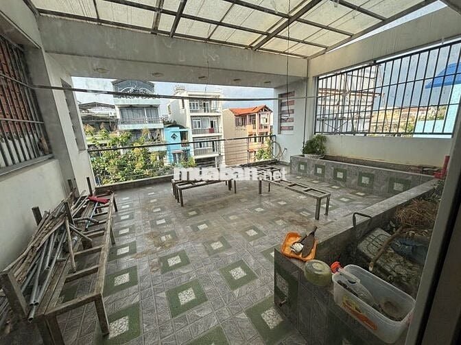 Mặt bằng để ở hoặc kinh doanh - Đường 1 Khu Tên Lửa