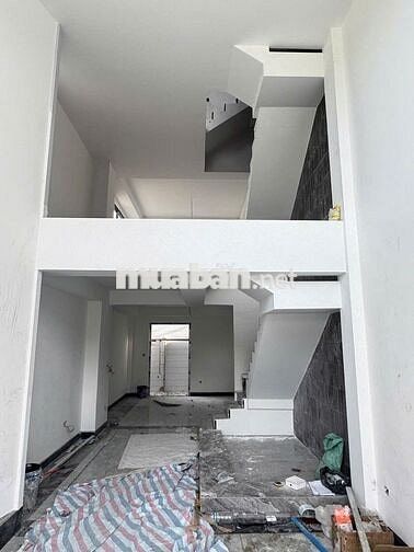 Bán nhà 4 tầng mới hoàn công, Thủ Đức