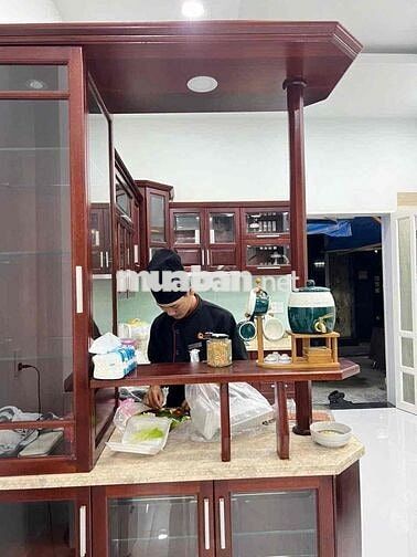 Nhà Mới Đẹp Mặt Tiền Lý Thường Kiệt , DT: 4 x18m, 3lầu 5PN 4WC