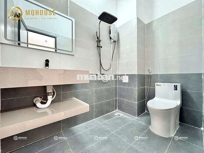 Căn hộ full nội thất ban công thoáng mát Trần Quang Khải Quận 1