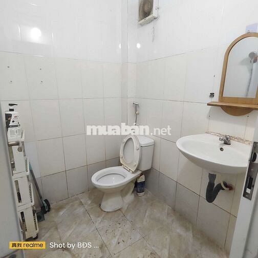 Nhà 1trệt 1lầu hẻm xe hơi Ql13 hbp gần Cầu Ông Dầu 5triệu