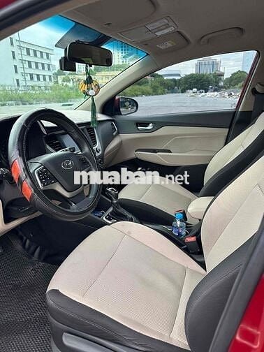 Hyundai Accent 2020 1.4AT - 68000 km