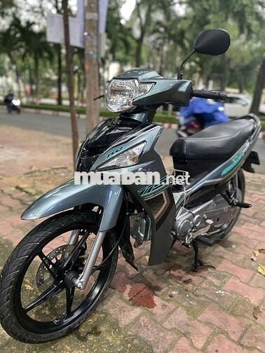 Xe máy Yamaha Sirius RC 2023 màu xám bánh mâm