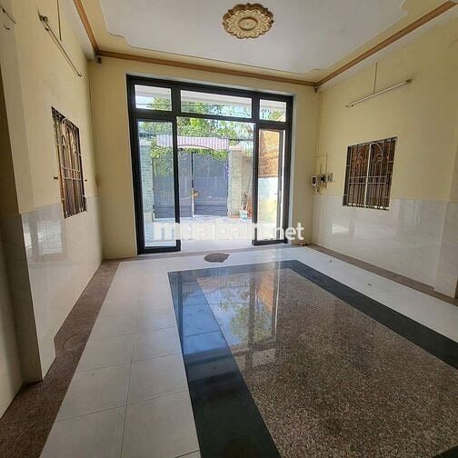 Căn nhà 930 triệu SHR ngay mặt tiền Nguyễn Thị Sáu, Hóc Môn
