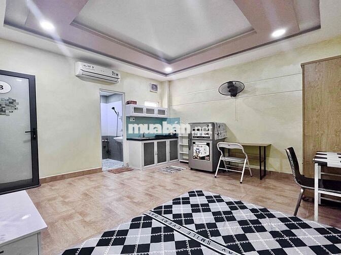 (ảnh thật 100%) Căn hộ full nội thất rộng giá cực rẻ Phan Xích Long