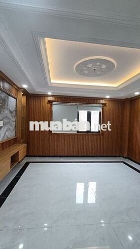 🏡 NHÀ 5 TẦNG MỚI TỈNH LỘ 10, GARA Ô TÔ, GẦN AEON MALL, NHỈNH 7 TỶ (TL)
