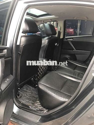 Ô tô Mazda 3S 2013 màu xám 5 chỗ