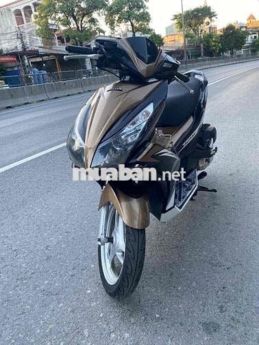 Honda airblade chính chủ zin cả xe đẹp mê ly