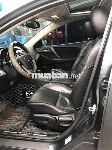 Ô tô Mazda 3S 2013 màu xám 5 chỗ