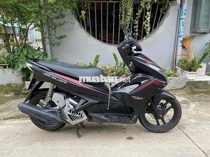 CẦN BÁN XE AIRBLADE NHƯ HÌNH