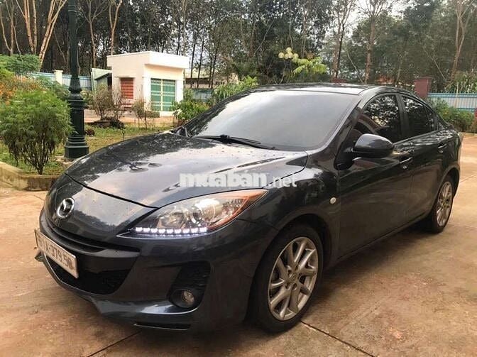 Ô tô Mazda 3S 2013 màu xám 5 chỗ