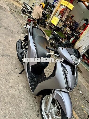 🟢🟢 SH 125 CBS bạc đen đký 2018 rất đẹp ngay chủ