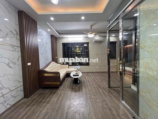 13TỶ25 40M2 NHÂN HOÀ TXUÂN- NHÀ ĐẸP 6 TẦNG - GARA OTO - KDOANH TẤP NẬP