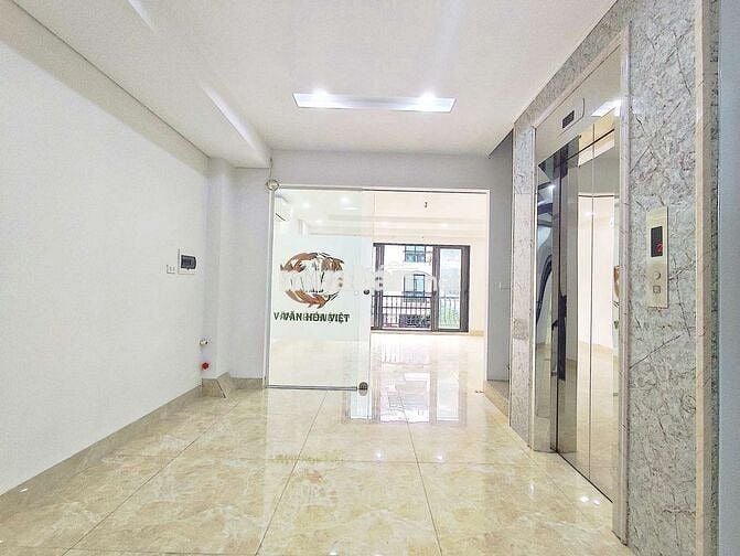 Cho thuê văn phòng 70m²x3T có thang máy tại Triều Khúc