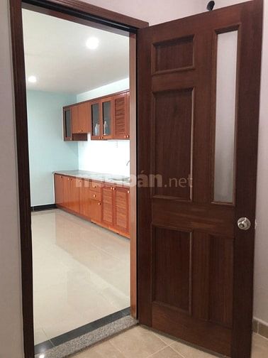 Bán căn hộ 2PN, chung cư Giai Việt 105m2, giá 5,5 tỷ Lh 0908155955