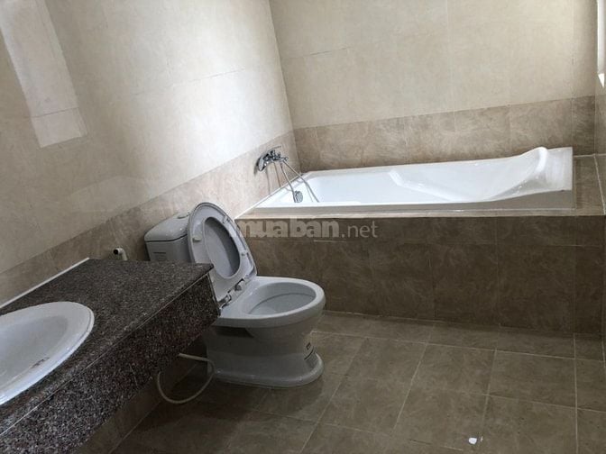 Bán căn hộ 2PN, chung cư Giai Việt 105m2, giá 5,5 tỷ Lh 0908155955