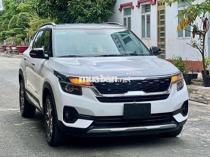 Kia Seltos 1.4 Luxury 2023 -26000 km