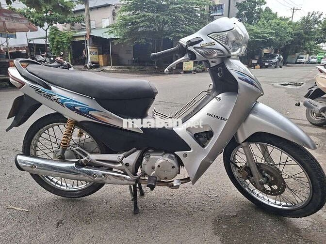 Honda wave Rs lên kiểng giấy tờ đầy đủ.Máy bao êm.