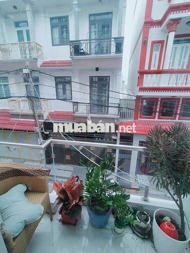 Bán nhà 4 tầng hẻm xe hơi Đào Tông Nguyên – Nhà Bè, mặt tiền kinh