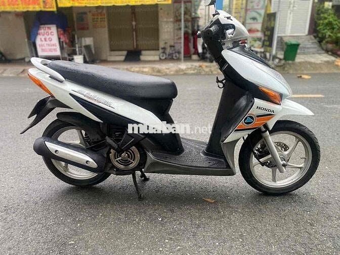 Click thái bản db tem play,bstp,xe đẹp máy zin êm