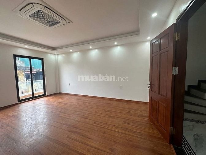 Giảng Võ, hiếm nhà 7 tầng bán, 5m ngang, ô tô vào nhà, phân lô, No QH