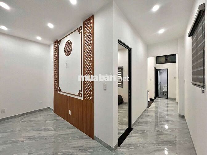 Nhà 2 Tầng Full nội thất kiệt Huỳnh Ngọc Huệ