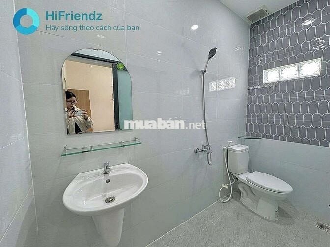 CHO THUÊ CHDV STUDIO BANCOL CỬA SỔ TRỜI TÁCH BẾP NGAY CHỢ THẠCH ĐÀ