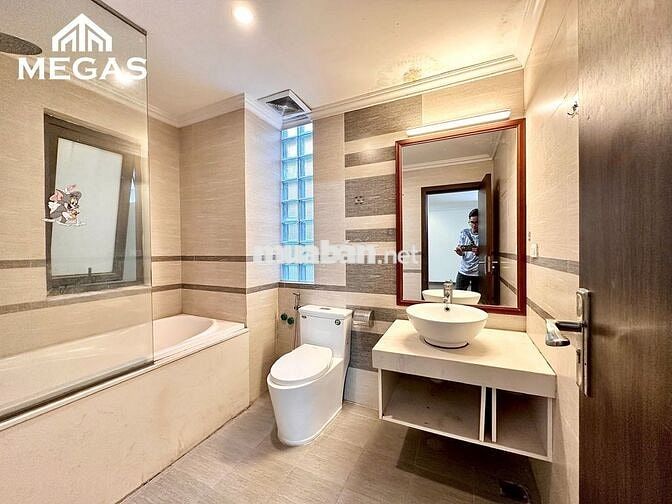 CHO THUÊ CĂN HỘ 2 PHÒNG NGỦ SIÊU THOÁNG NGAY TRUNG TÂM TÂY HỒ