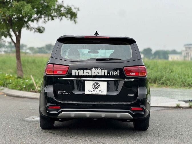 Kia Sedona 2019 2.2 DAT Deluxe - 87000 km