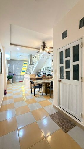 DUY NHẤT MT Ngô Thị Thu Minh NGANG 4,2m.269m2.4 tầng. Chỉ 19,5T