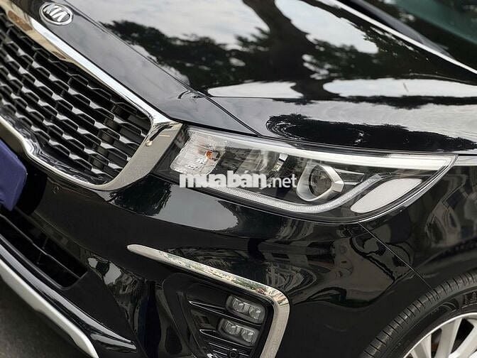 Kia Sedona 2019 2.2 DAT Deluxe - 87000 km