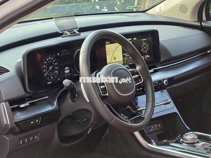 Kia Carnival Signature  2.2 Máy dầu 2024 - 8000 km