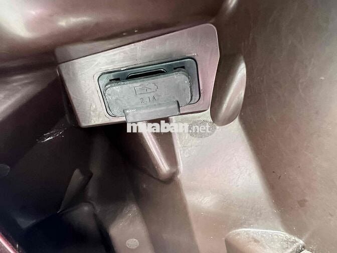 lead 4val 2023 1 chủ