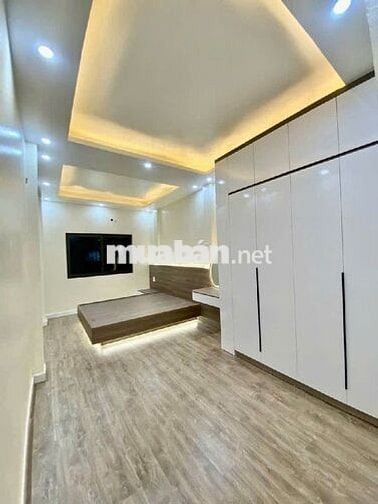 BÁN NHÀ ĐÔNG THIÊN - Ô TÔ ĐỖ CỬA BÁN NHÀ ĐÔNG THIÊN - Ô TÔ ĐỖ CỬA