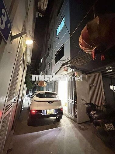 BÁN NHÀ ĐÔNG THIÊN - Ô TÔ ĐỖ CỬA BÁN NHÀ ĐÔNG THIÊN - Ô TÔ ĐỖ CỬA