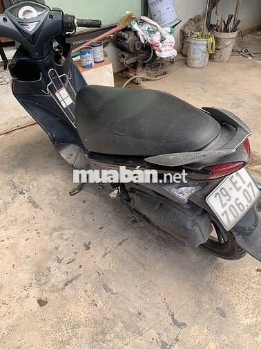 Xe máy Suzuki Hayate màu đen
